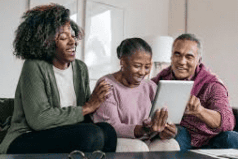 Stigma Buruk Masyarakat tentang Senior Assisted Living