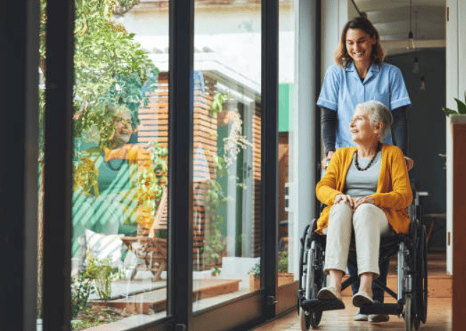 Hal yang Perlu Dipertimbangkan Saat Memilih Senior Assisted Living